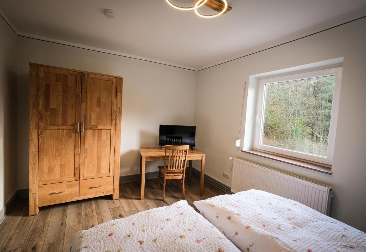 Kleines Bahnhofshotel Greifenstein Extérieur photo